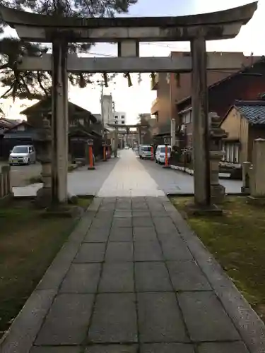  松阜神社の鳥居