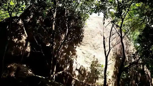 越木岩神社の自然