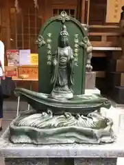 小網神社の仏像