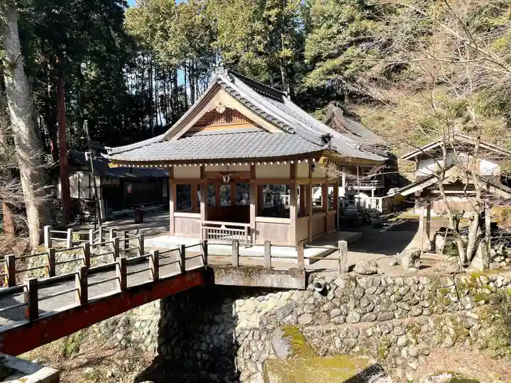 岩上神社(滋賀県)