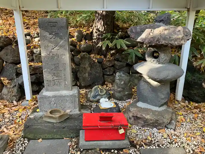 白石神社の末社・摂社