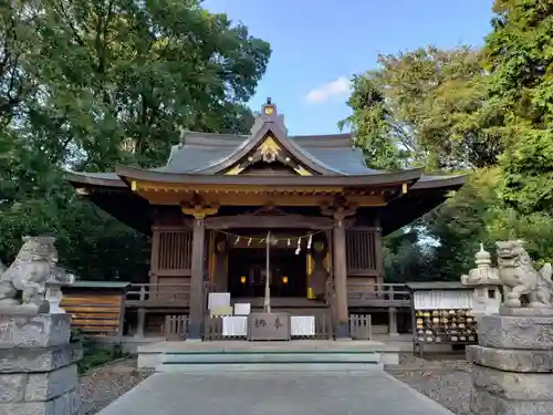 氷川神社の本殿