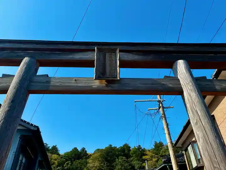 鳥海山大物忌神社吹浦口ノ宮(山形県)