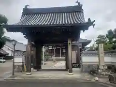 弘誓寺の山門