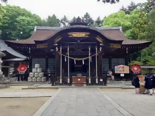 武田神社の本殿・本堂