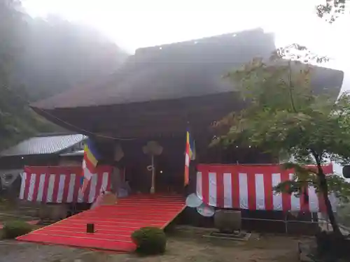 瓦屋寺(滋賀県)