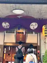 烏森神社の本殿