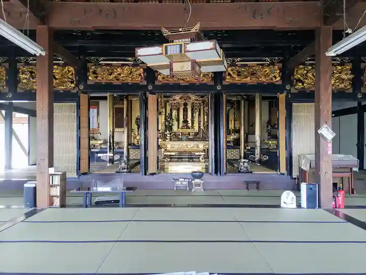 正覚寺の本殿・本堂