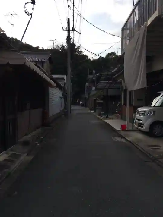 建勲神社の周辺