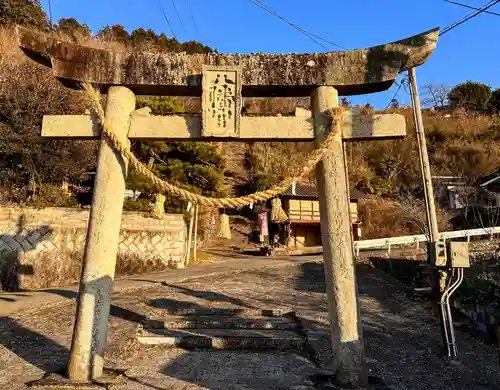 八幡神社の鳥居