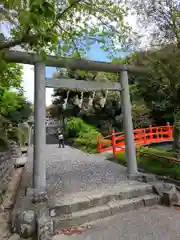 赤尾渋垂郡辺神社の鳥居