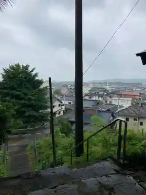 愛宕花園神社の周辺