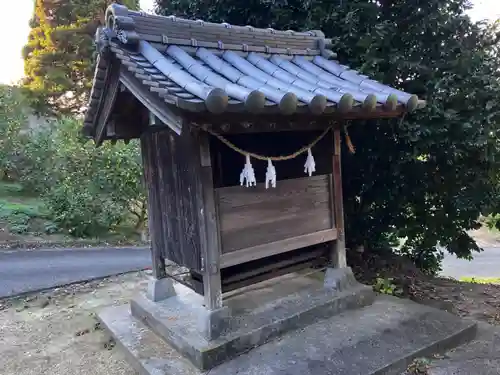 山神社の本殿