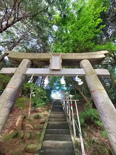 滑川神社 - 仕事と子どもの守り神(福島県)