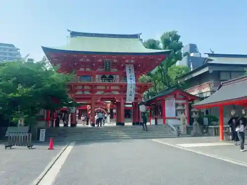 生田神社の{uncategorized: "未分類", other: "その他", undefined: "問題あり", building: "その他建物", grave: "お墓", sacred_gate: "鳥居", guardian: "狛犬", statue: "像", buddha: "仏像", history: "歴史", nature: "自然", garden: "庭園", animal: "動物", pagoda: "塔", temizu: "手水舎", mountain_gate: "山門・神門", sanctuary: "本殿・本堂", subordinate: "末社・摂社", art: "芸術", scenery: "景色", jizo: "地蔵", ema: "絵馬", goshuin: "御朱印", omikuji: "おみくじ", items: "授与品その他", amulet: "お守り", goshuincho: "御朱印帳", eats: "食事", festival: "お祭り", votive_dance: "神楽", shichigosan: "七五三参", wedding: "結婚式", experience: "体験その他", initially: "初詣", around: "周辺", anti_infection: "感染症対策"}