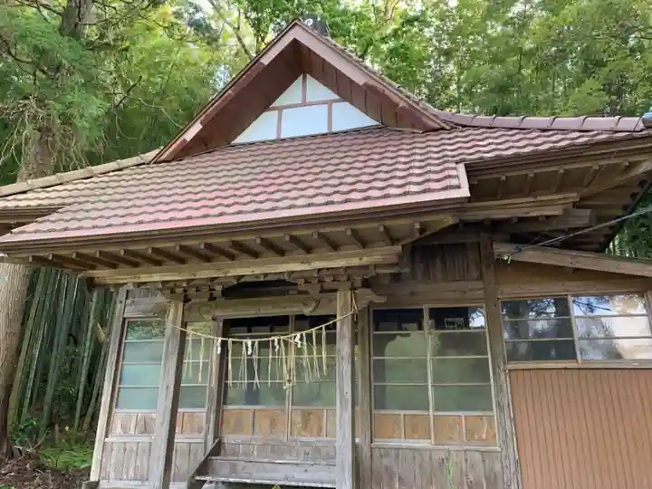 犬飼神社の本殿・本堂
