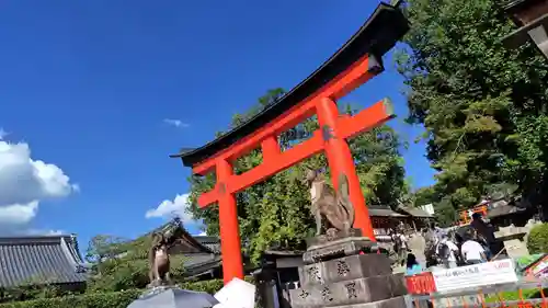 伏見稲荷大社(京都府)