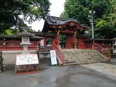 秩父神社の山門・神門