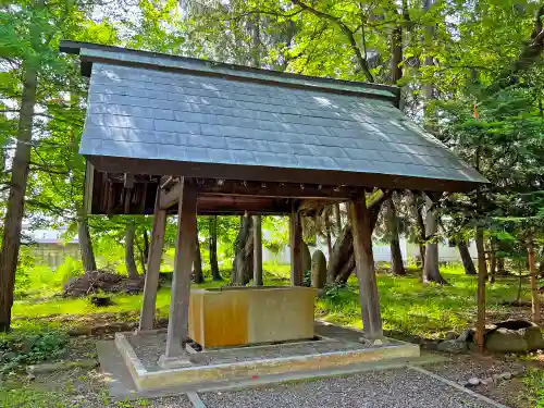 東川神社の手水