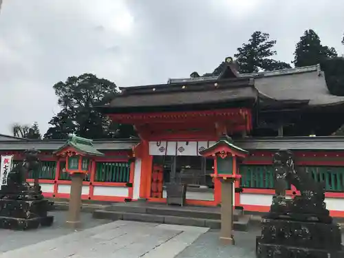 高良大社の本殿・本堂