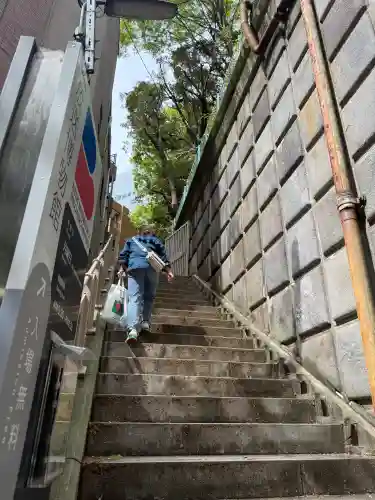 愛宕神社の{uncategorized: "未分類", other: "その他", undefined: "問題あり", building: "その他建物", grave: "お墓", sacred_gate: "鳥居", guardian: "狛犬", statue: "像", buddha: "仏像", history: "歴史", nature: "自然", garden: "庭園", animal: "動物", pagoda: "塔", temizu: "手水舎", mountain_gate: "山門・神門", sanctuary: "本殿・本堂", subordinate: "末社・摂社", art: "芸術", scenery: "景色", jizo: "地蔵", ema: "絵馬", goshuin: "御朱印", omikuji: "おみくじ", items: "授与品その他", amulet: "お守り", goshuincho: "御朱印帳", eats: "食事", festival: "お祭り", votive_dance: "神楽", shichigosan: "七五三参", wedding: "結婚式", experience: "体験その他", initially: "初詣", around: "周辺", anti_infection: "感染症対策"}