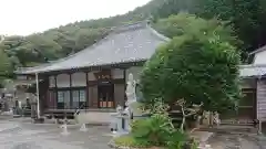 明泉寺の本殿