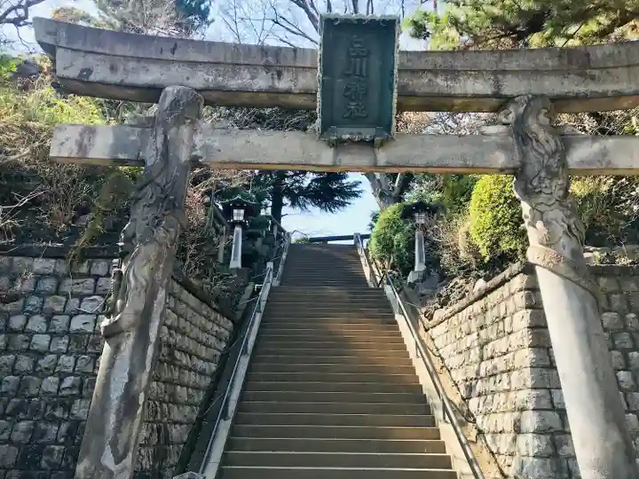 品川神社の鳥居