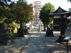 三囲神社の建物その他