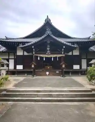 湯神社の{uncategorized: "未分類", other: "その他", undefined: "問題あり", building: "その他建物", grave: "お墓", sacred_gate: "鳥居", guardian: "狛犬", statue: "像", buddha: "仏像", history: "歴史", nature: "自然", garden: "庭園", animal: "動物", pagoda: "塔", temizu: "手水舎", mountain_gate: "山門・神門", sanctuary: "本殿・本堂", subordinate: "末社・摂社", art: "芸術", scenery: "景色", jizo: "地蔵", ema: "絵馬", goshuin: "御朱印", omikuji: "おみくじ", items: "授与品その他", amulet: "お守り", goshuincho: "御朱印帳", eats: "食事", festival: "お祭り", votive_dance: "神楽", shichigosan: "七五三参", wedding: "結婚式", experience: "体験その他", initially: "初詣", around: "周辺", anti_infection: "感染症対策"}