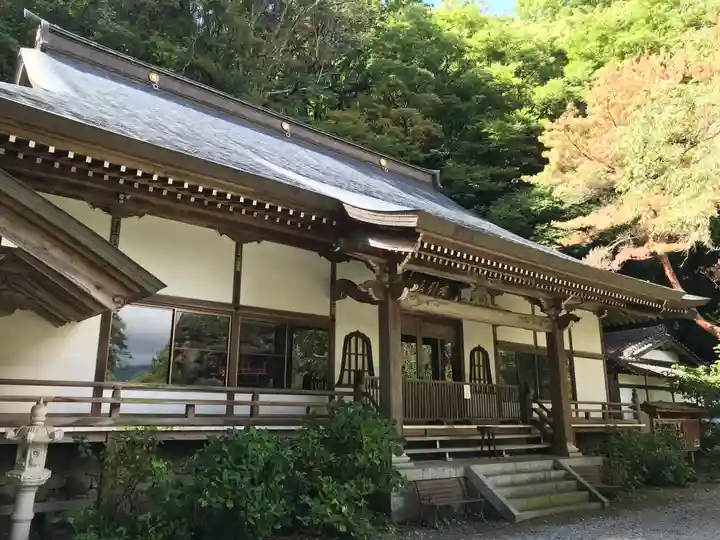 釋尊寺の本殿・本堂