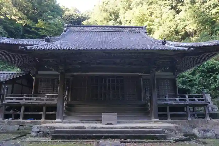 勝源寺の本殿・本堂