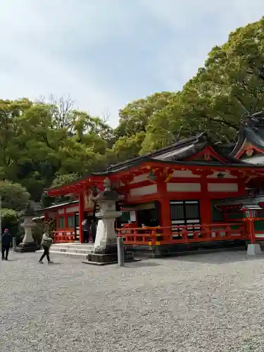 熊野速玉大社の{uncategorized: "未分類", other: "その他", undefined: "問題あり", building: "その他建物", grave: "お墓", sacred_gate: "鳥居", guardian: "狛犬", statue: "像", buddha: "仏像", history: "歴史", nature: "自然", garden: "庭園", animal: "動物", pagoda: "塔", temizu: "手水舎", mountain_gate: "山門・神門", sanctuary: "本殿・本堂", subordinate: "末社・摂社", art: "芸術", scenery: "景色", jizo: "地蔵", ema: "絵馬", goshuin: "御朱印", omikuji: "おみくじ", items: "授与品その他", amulet: "お守り", goshuincho: "御朱印帳", eats: "食事", festival: "お祭り", votive_dance: "神楽", shichigosan: "七五三参", wedding: "結婚式", experience: "体験その他", initially: "初詣", around: "周辺", anti_infection: "感染症対策"}