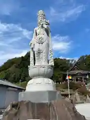 埼玉厄除け開運大師・龍泉寺（切り絵御朱印発祥の寺）の仏像