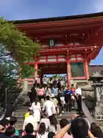 清水寺の山門・神門