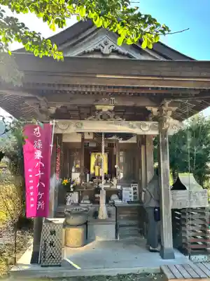 松ヶ瀬地蔵堂の{uncategorized: "未分類", other: "その他", undefined: "問題あり", building: "その他建物", grave: "お墓", sacred_gate: "鳥居", guardian: "狛犬", statue: "像", buddha: "仏像", history: "歴史", nature: "自然", garden: "庭園", animal: "動物", pagoda: "塔", temizu: "手水舎", mountain_gate: "山門・神門", sanctuary: "本殿・本堂", subordinate: "末社・摂社", art: "芸術", scenery: "景色", jizo: "地蔵", ema: "絵馬", goshuin: "御朱印", omikuji: "おみくじ", items: "授与品その他", amulet: "お守り", goshuincho: "御朱印帳", eats: "食事", festival: "お祭り", votive_dance: "神楽", shichigosan: "七五三参", wedding: "結婚式", experience: "体験その他", initially: "初詣", around: "周辺", anti_infection: "感染症対策"}