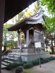 稲荷神社の本殿