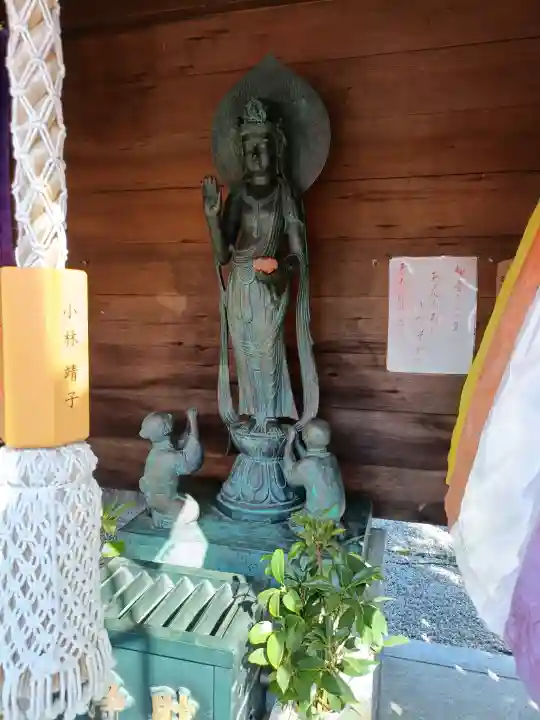 大光寺の{uncategorized: "未分類", other: "その他", undefined: "問題あり", building: "その他建物", grave: "お墓", sacred_gate: "鳥居", guardian: "狛犬", statue: "像", buddha: "仏像", history: "歴史", nature: "自然", garden: "庭園", animal: "動物", pagoda: "塔", temizu: "手水舎", mountain_gate: "山門・神門", sanctuary: "本殿・本堂", subordinate: "末社・摂社", art: "芸術", scenery: "景色", jizo: "地蔵", ema: "絵馬", goshuin: "御朱印", omikuji: "おみくじ", items: "授与品その他", amulet: "お守り", goshuincho: "御朱印帳", eats: "食事", festival: "お祭り", votive_dance: "神楽", shichigosan: "七五三参", wedding: "結婚式", experience: "体験その他", initially: "初詣", around: "周辺", anti_infection: "感染症対策"}