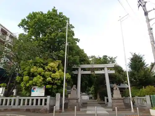 大棚・中川杉山神社のその他建物