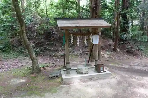 春日神社の手水