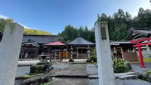 青竜寺の山門