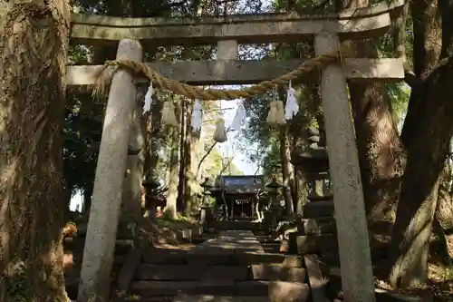 八幡社の鳥居