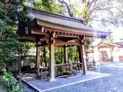氷上姉子神社(熱田神宮摂社)の手水舎