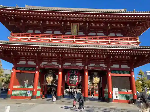 浅草寺の山門