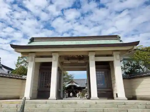 柿本神社の山門