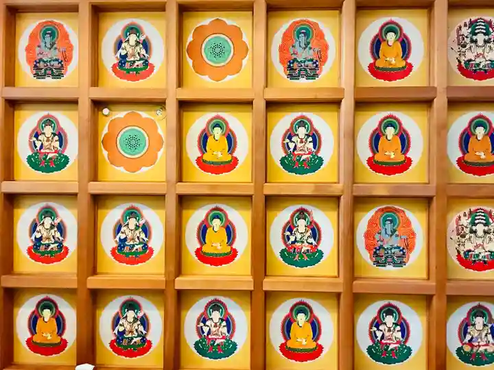 倶利迦羅不動寺鳳凰殿(石川県)