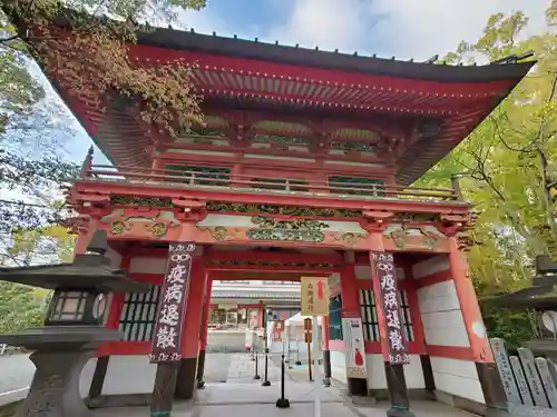 北岡神社の山門・神門