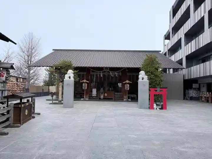 赤城神社の{uncategorized: "未分類", other: "その他", undefined: "問題あり", building: "その他建物", grave: "お墓", sacred_gate: "鳥居", guardian: "狛犬", statue: "像", buddha: "仏像", history: "歴史", nature: "自然", garden: "庭園", animal: "動物", pagoda: "塔", temizu: "手水舎", mountain_gate: "山門・神門", sanctuary: "本殿・本堂", subordinate: "末社・摂社", art: "芸術", scenery: "景色", jizo: "地蔵", ema: "絵馬", goshuin: "御朱印", omikuji: "おみくじ", items: "授与品その他", amulet: "お守り", goshuincho: "御朱印帳", eats: "食事", festival: "お祭り", votive_dance: "神楽", shichigosan: "七五三参", wedding: "結婚式", experience: "体験その他", initially: "初詣", around: "周辺", anti_infection: "感染症対策"}