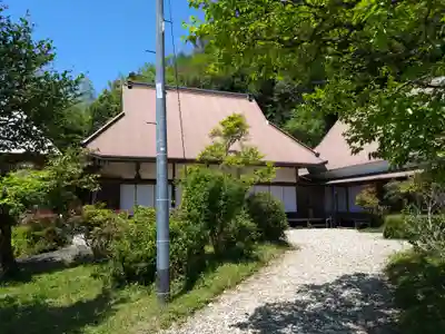 光照寺の本殿・本堂
