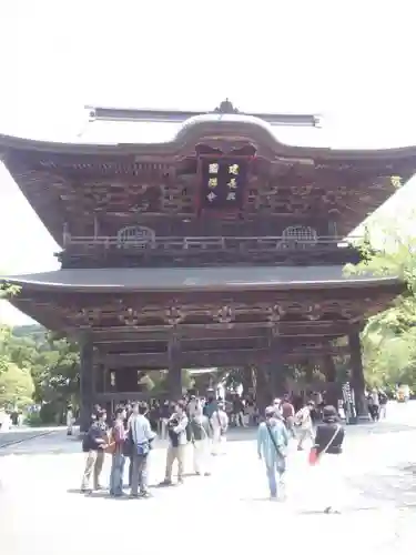 建長寺の山門