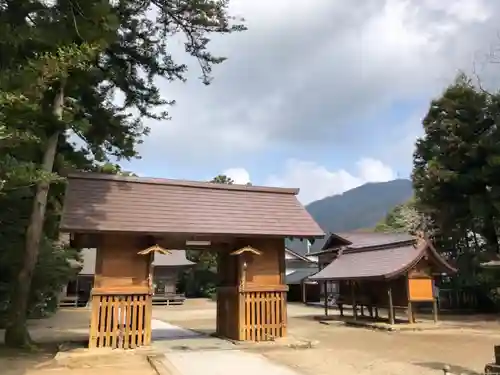 須佐神社の山門・神門